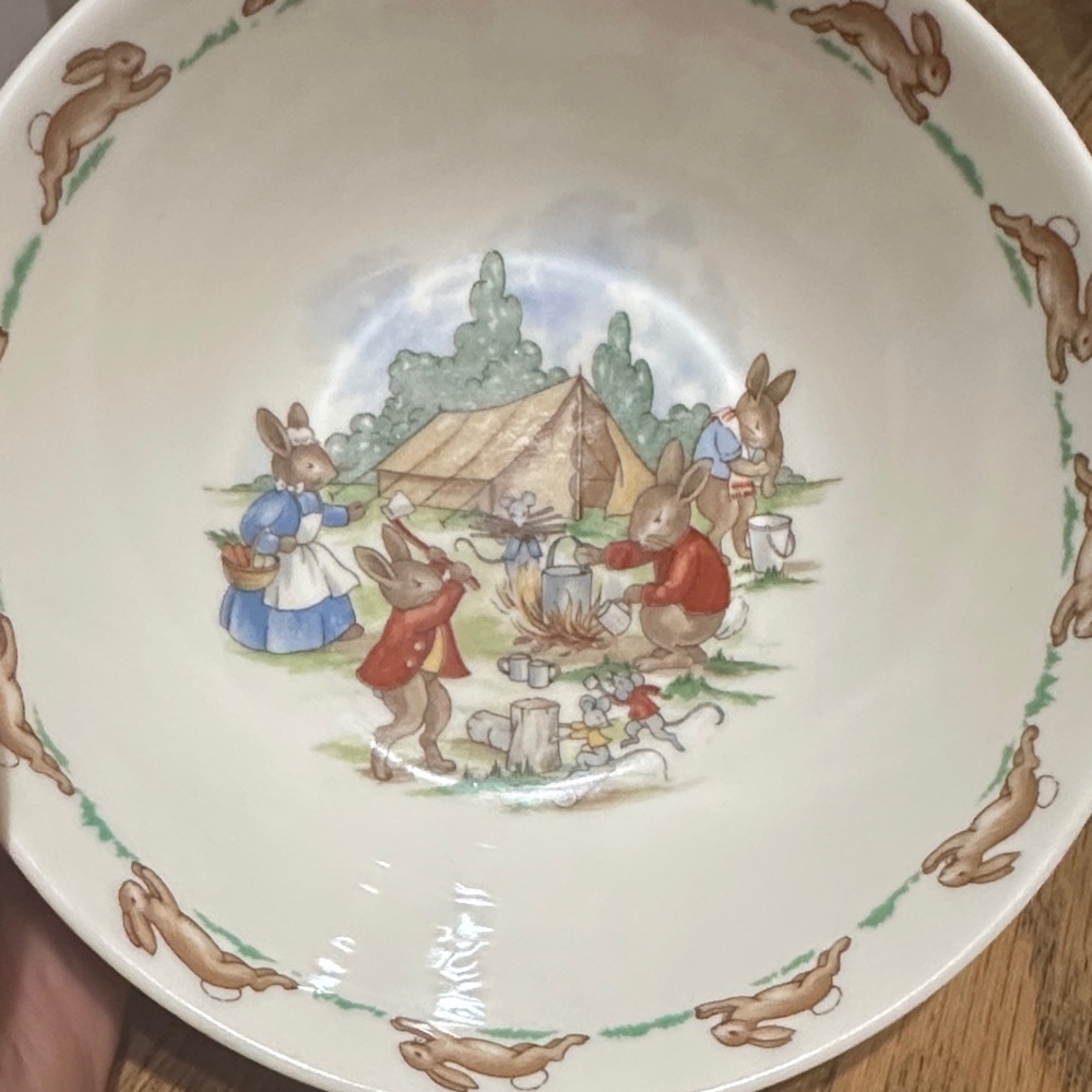 Royal Doulton Bunny Camp Scene Bowl
